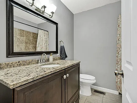 3010 Clearwater Dr NE — Photo 10