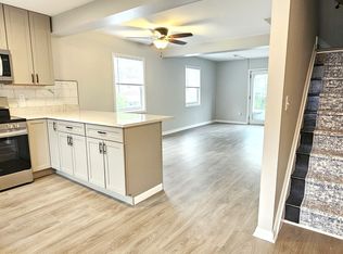 6 West St APT A, Winooski, VT 05404