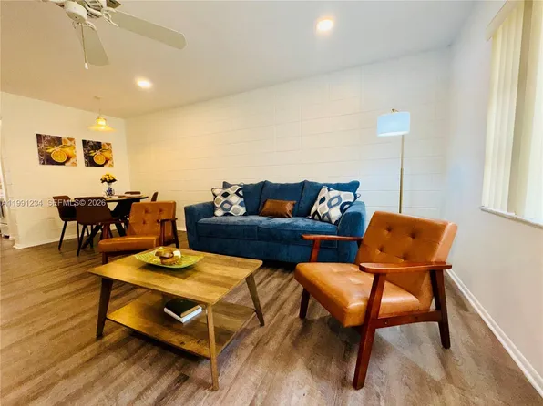 5100 Rilma Ave #0, Sarasota, FL 34234