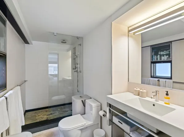 40 East 78th Street image 10 of 18