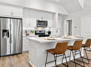 210 Alienta Ln, Mission Viejo, CA 92694