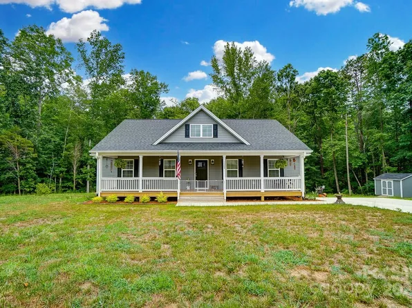 1309 Creekview Dr, Gastonia, NC 28052