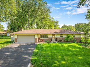 6101 Wynbrook Dr, Rockford, IL 61109