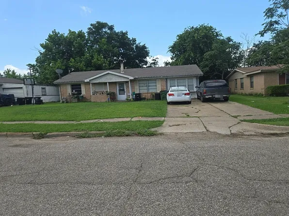 1310 Narcissus Ln, Mesquite, TX 75149