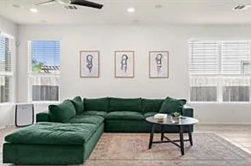 2950 E Old Settlers Blvd #4 — Photo 7