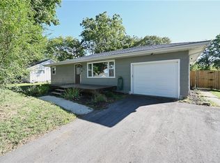 802 Platte Ave, Edgerton, MO 64444