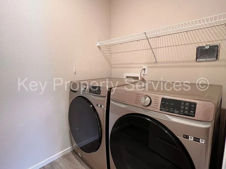 12609 NE 116th Way — Photo 20