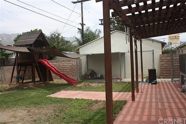 2nd image of 1725 Bonita Ave