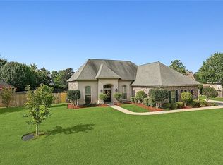 129 Normandy Oaks Blvd, Covington, LA 70433