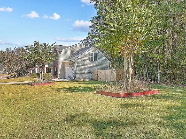 3505 Galaxy Rd — Photo 4