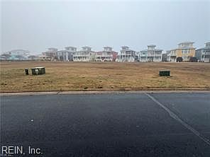 1st image of 1/4AC E Bay Dr