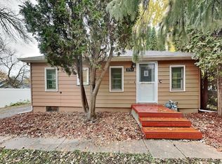 5789 Sunset Rd, Mound, MN 55364