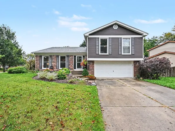 1021 Colony Dr, Crystal Lake, IL 60014