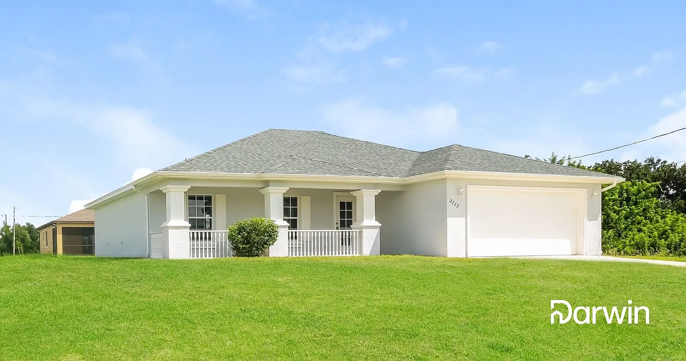 3 bed, 2.0 bath, 1458 sqft, $2,070 — Photo 2