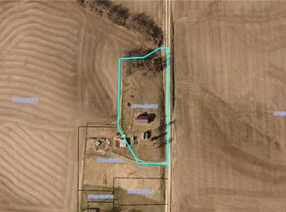 1679 Pinewood Ave, Menlo, IA 50164