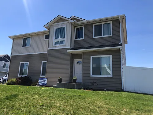 1459 SW Sagebrush Ln Photo 1