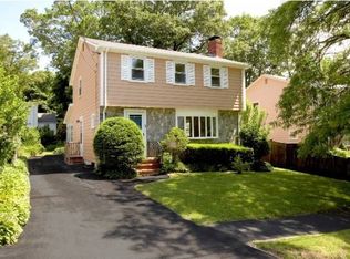 98 Pagoda St, Milton, MA 02186