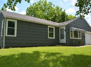 4 Leard Rd, New Hartford, NY 13413