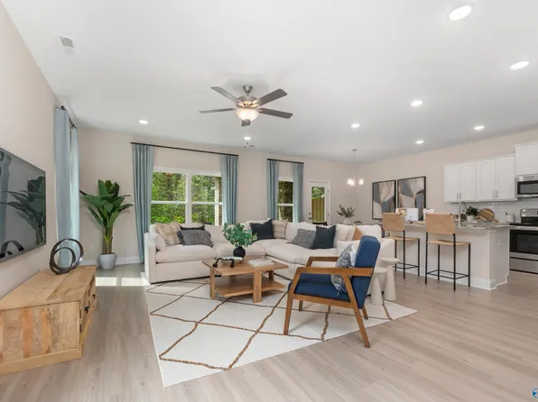 1715 Stampede Cir SE, Huntsville, AL 35803