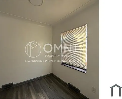 9747 Somerset Ave — Photo 8