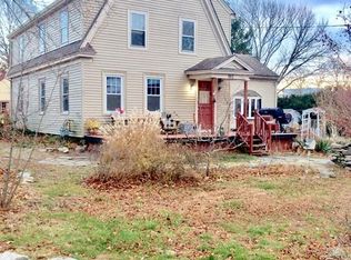 892 Prospect St, Somerset, MA 02726