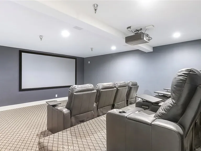 11805 Henley Ln — Photo 18