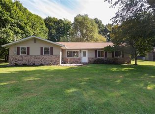 7958 Middle Ridge Rd, Madison, OH 44057