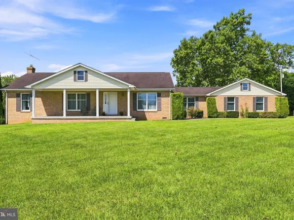 179 Clifton Rd, Berryville, VA 22611
