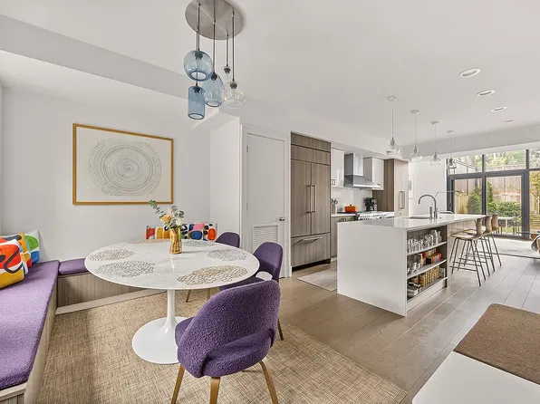 71 Greene Avenue image 2 of 21