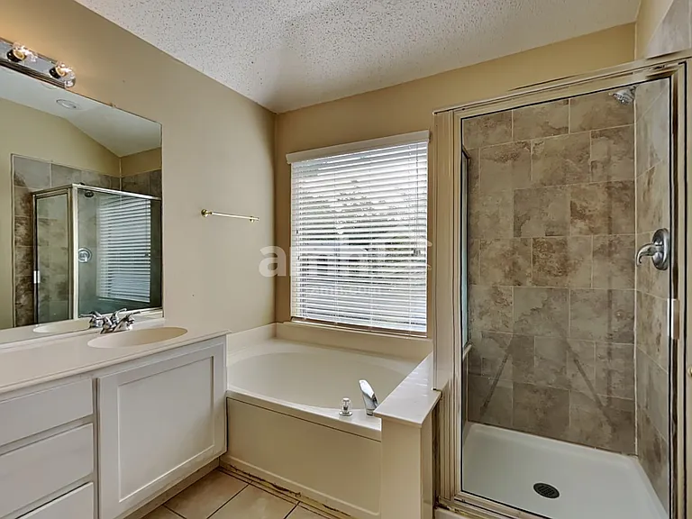 5221 Vista Verde Dr — Photo 14