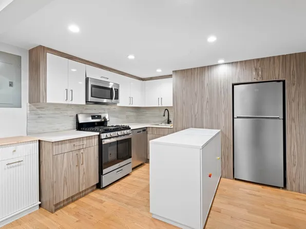 171 8th Street image 19 of 33