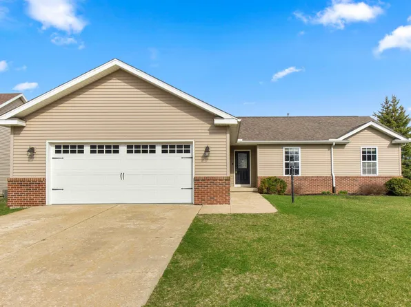 1500 Big Red Dr, Metamora, IL 61548