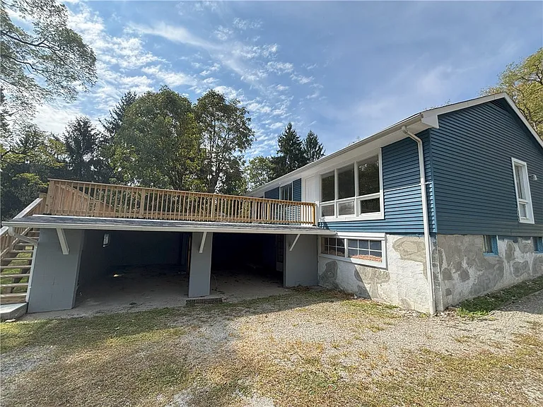 3395 Logan Ferry Rd — Photo 6
