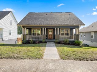 1000 Knoxville College Dr, Knoxville, TN 37921