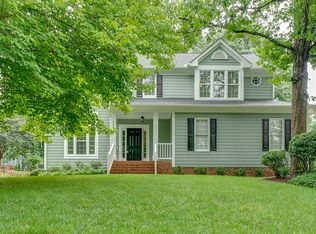 100 Ashley Glen Dr, Cary, NC 27513