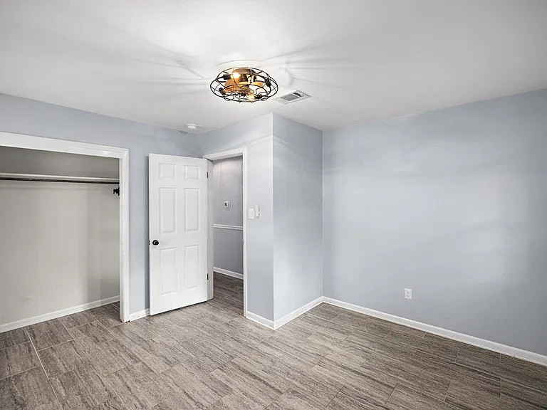 328 Plymouth Ave — Photo 27