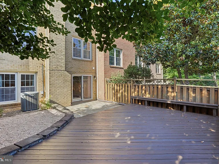 10429 Red Granite Ter — Photo 37