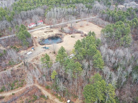 4th image of 231 South Road
