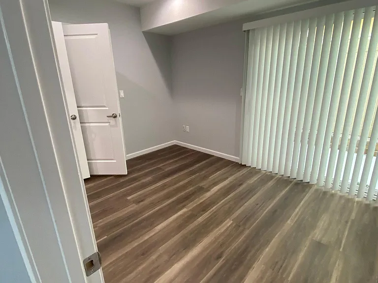 8397 Cherry Ave — Photo 5