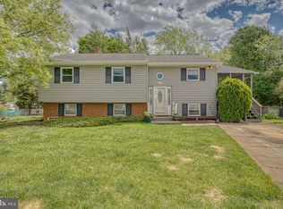 405 Bryanstone Rd, Owings Mills, MD 21117