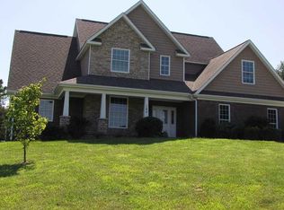 160 Pleasant View Cv, Paducah, KY 42003