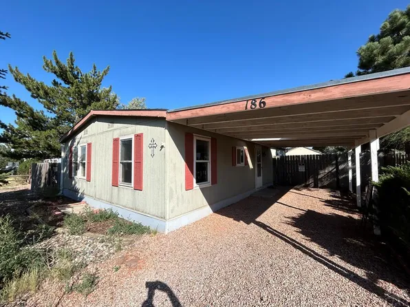 186 E Rolling Hills Dr, Pueblo West, CO 81007