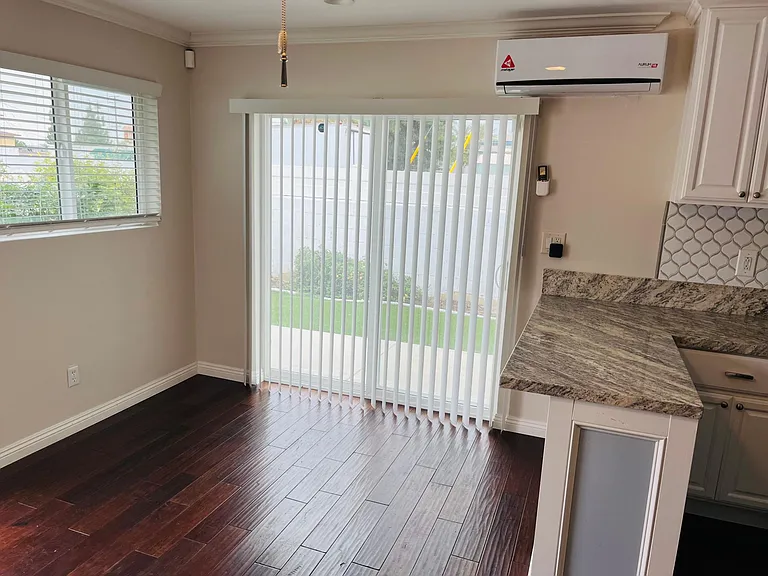 25770 Miramonte St #1/2 — Photo 6