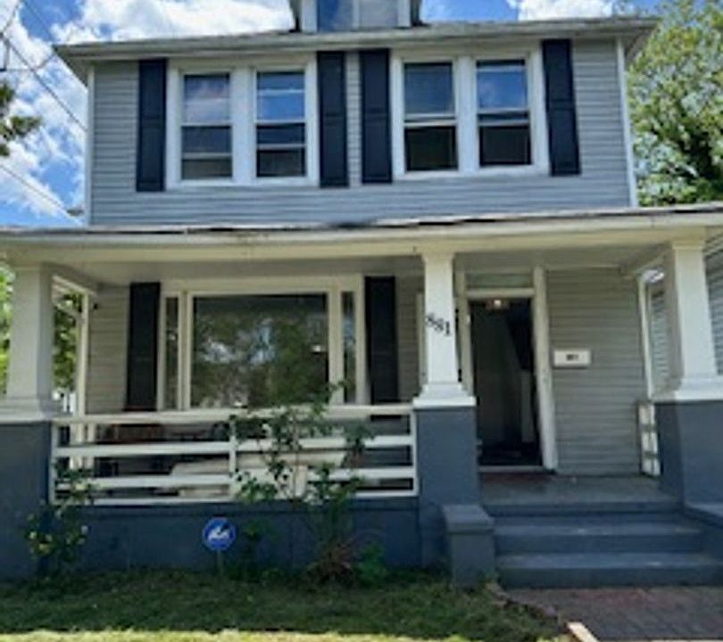 1st image of 881 Rugby St