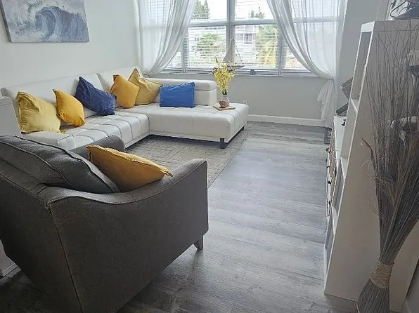 2781 Taft St APT 305, Hollywood, FL 33020