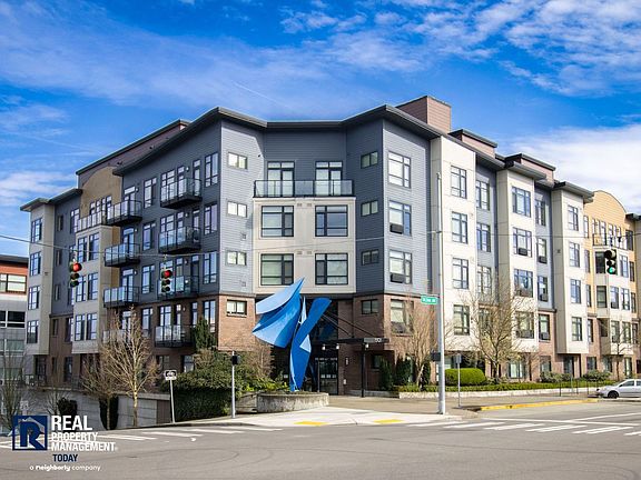 2nd image of 1501 Tacoma Ave S Unit 503