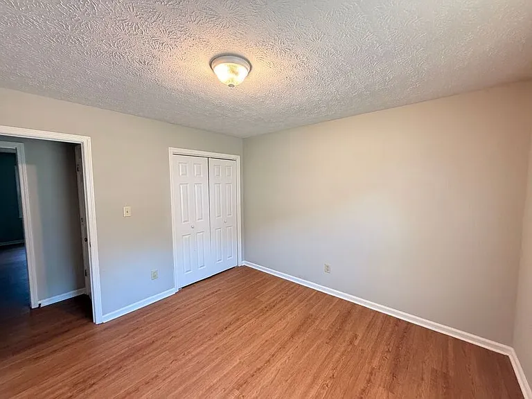 1412 Ritchie Ct — Photo 33