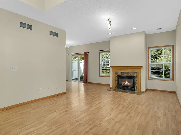 6869 Folkestone Rd — Photo 14