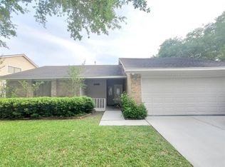 3002 Frontier Dr, Sugar Land, TX 77479
