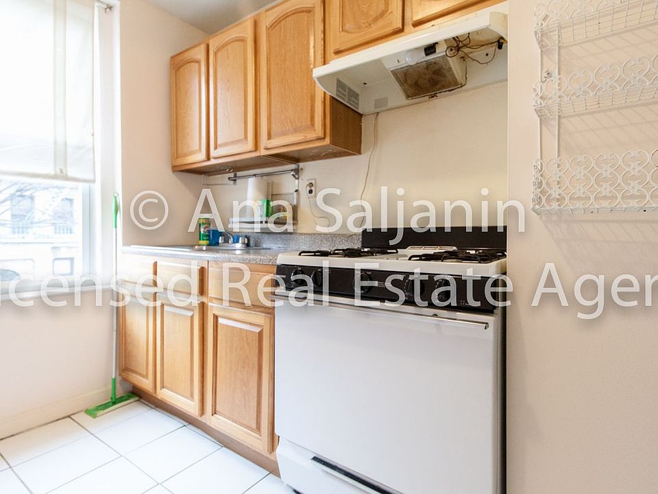 1st image of 3547 34th St APT 2G